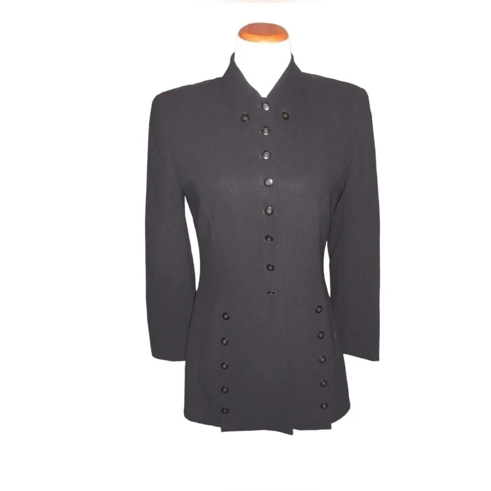 Francess & Rita Elegant Ladies Blazer Unique Design With Several Buttons Size 4 - Picture 1 of 6
